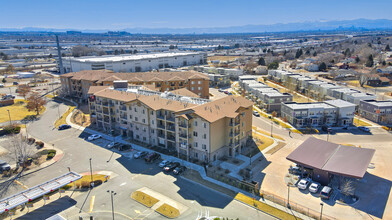 Sable Ridge Apartments in Denver, CO - Foto de edificio - Building Photo