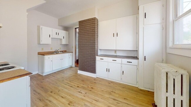 property at 1427 Shorb Ave NW