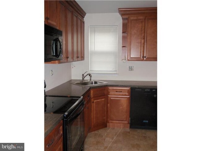 404 Hopkins Ct in North Wales, PA - Building Photo - Building Photo