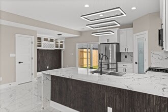 7927 Colonial Ln in Houston, TX - Building Photo - Building Photo