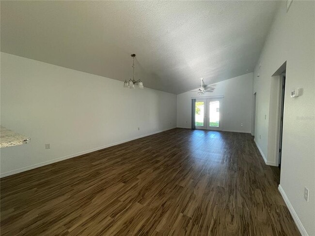 1015 Tulane Terrace in Inverness, FL - Building Photo - Building Photo