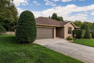 1026 S Karla Ave in Springfield, MO - Building Photo - Building Photo