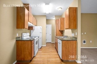 5915 Trail Ave NE in Salem, OR - Building Photo - Building Photo