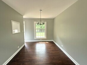 1807 S Surrey Ridge Dr in Arlington Heights, IL - Building Photo - Building Photo