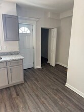 3713 Oakmont Ave in Baltimore, MD - Building Photo - Building Photo