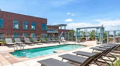 8218 Wisconsin Ave, Unit SI ID1506366P in Bethesda, MD - Building Photo - Building Photo