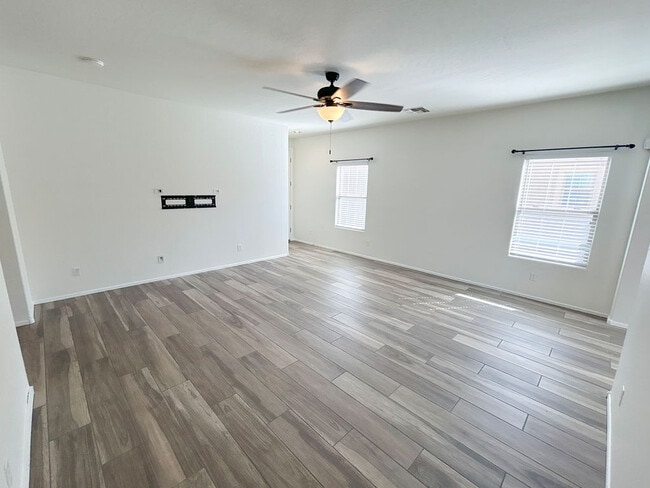 property at 40164 W Bonneau St