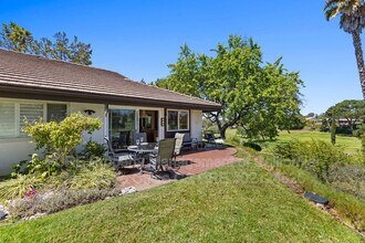 12576 Oaks N Dr in San Diego, CA - Building Photo - Building Photo