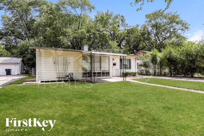 16759 Artesian Ave in Hazel Crest, IL - Building Photo - Building Photo