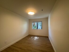 95 41st St in Oakland, CA - Foto de edificio - Building Photo