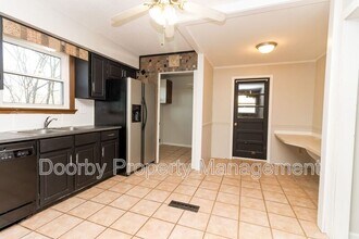 910 Wesley Dr in Middle Valley, TN - Building Photo - Building Photo