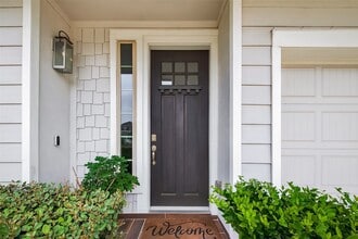 2013 Kirby Landing Dr in Houston, TX - Building Photo - Building Photo