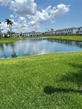 3000 Park Pl in Dania Beach, FL - Building Photo - Building Photo