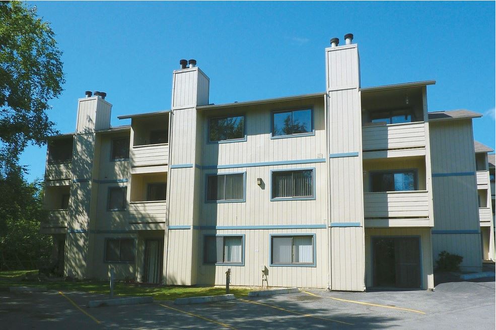 Campbell View Apartments in Anchorage, AK - Foto de edificio