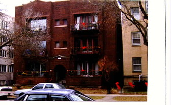 1101-1103 W Pratt St Apartments