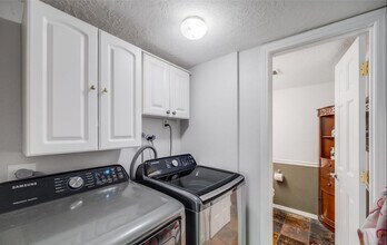 7370 Devinney Ct in Arvada, CO - Building Photo - Building Photo
