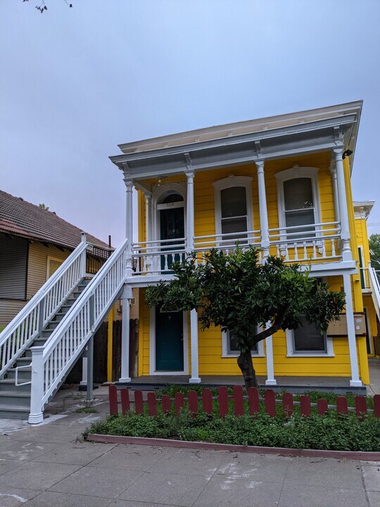 519 U St in Sacramento, CA - Building Photo