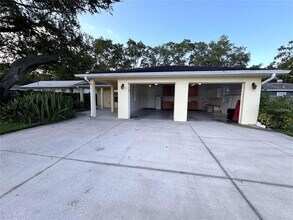 1020 2nd Ave NW in Largo, FL - Building Photo - Building Photo