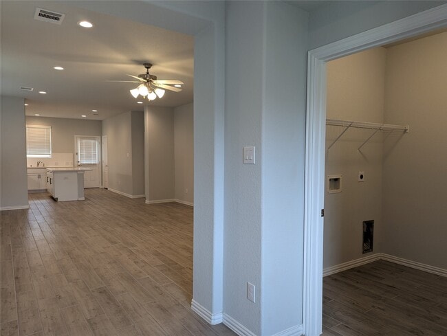 10323 Birch Peak Dr in Iowa Colony, TX - Building Photo - Building Photo