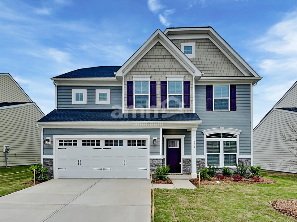 5320 Cairo Ct in Denver, NC - Building Photo