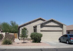 16489 N Oachs Dr in Surprise, AZ - Building Photo