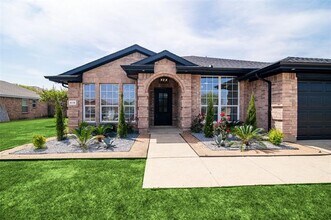 619 Skelton St in Royse City, TX - Building Photo - Building Photo