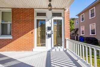 214 Lucile Ave, Unit A in Norfolk, VA - Building Photo - Building Photo