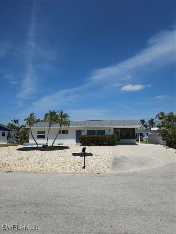 9 Clearview Blvd in Fort Myers Beach, FL - Building Photo - Building Photo