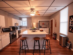 1728 Chislett St in Pittsburgh, PA - Building Photo - Building Photo