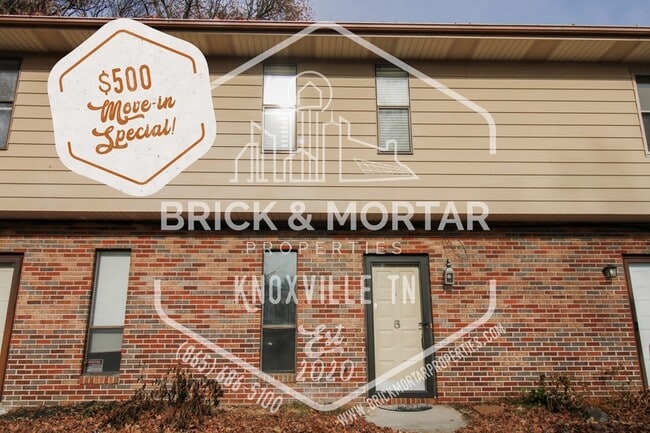 4003 Valley View Dr NE