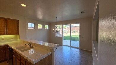 32564 Galatina St in Temecula, CA - Building Photo - Building Photo