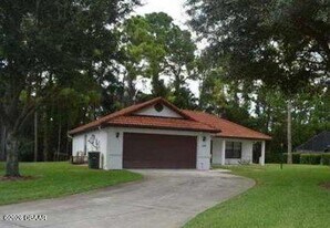 109 Chickadee Ct in Daytona Beach, FL - Building Photo