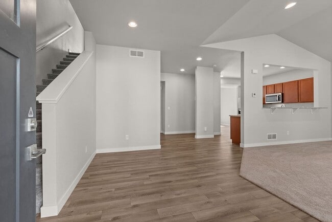 property at 290 E Chestnut