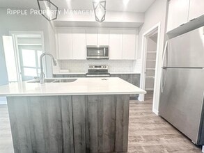 1605-1617 17 St SE in Calgary, AB - Building Photo - Building Photo