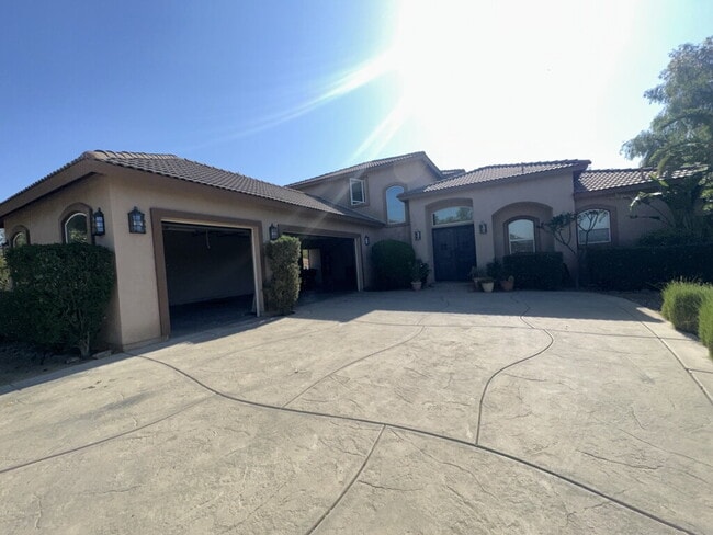 19935 Lakeridge Dr in Perris, CA - Building Photo - Building Photo