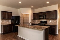 3098 White Gate Loop photo'