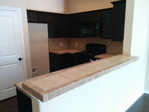 149 Creekside Villa Dr in Kyle, TX - Building Photo - Building Photo
