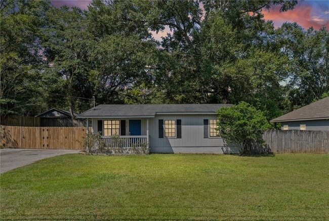 property at 910 Louise Ave
