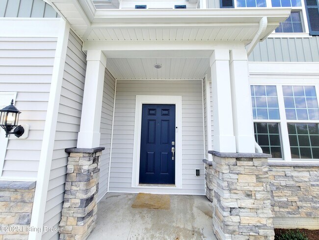4121 Bent Creek Dr in La Grange, KY - Building Photo - Building Photo