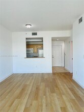3590 Coral Way, Unit 908 in Miami, FL - Building Photo - Building Photo