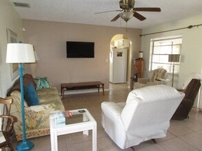 2641 Greenacre Dr in Sebring, FL - Building Photo - Building Photo