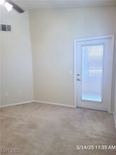 10001 Peace Way in Las Vegas, NV - Building Photo - Building Photo