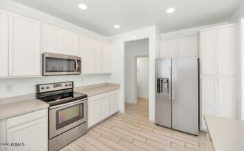 3356 W Hayduk Rd in Phoenix, AZ - Building Photo - Building Photo