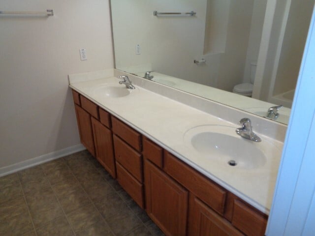 205 Maple Ln in Conroe, TX - Building Photo - Building Photo