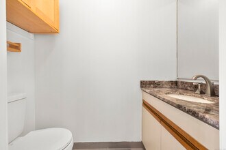 233 Derby Ave in Derby, CT - Building Photo - Building Photo