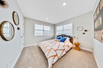 Sophia Towns in Saskatoon, SK - Building Photo - Building Photo