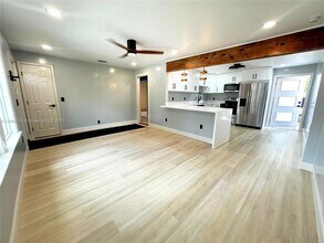 245 SW 6th St in Dania Beach, FL - Foto de edificio - Building Photo