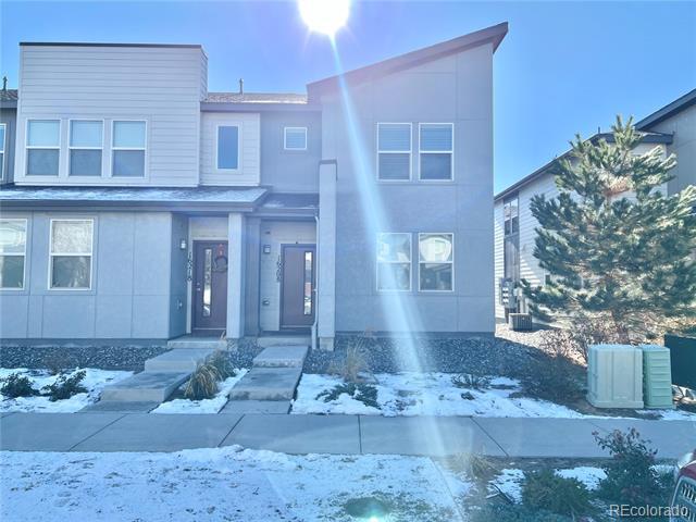 16208 E Elk Dr in Denver, CO - Building Photo