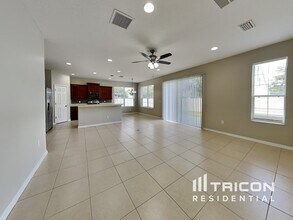 3542 Oak Brook Ln in Eustis, FL - Building Photo - Building Photo