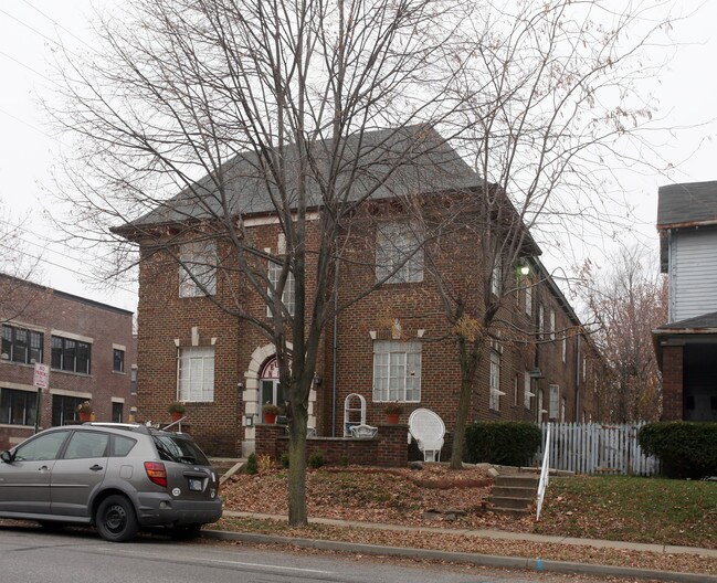 1702 N Alabama St in Indianapolis, IN - Building Photo - Building Photo